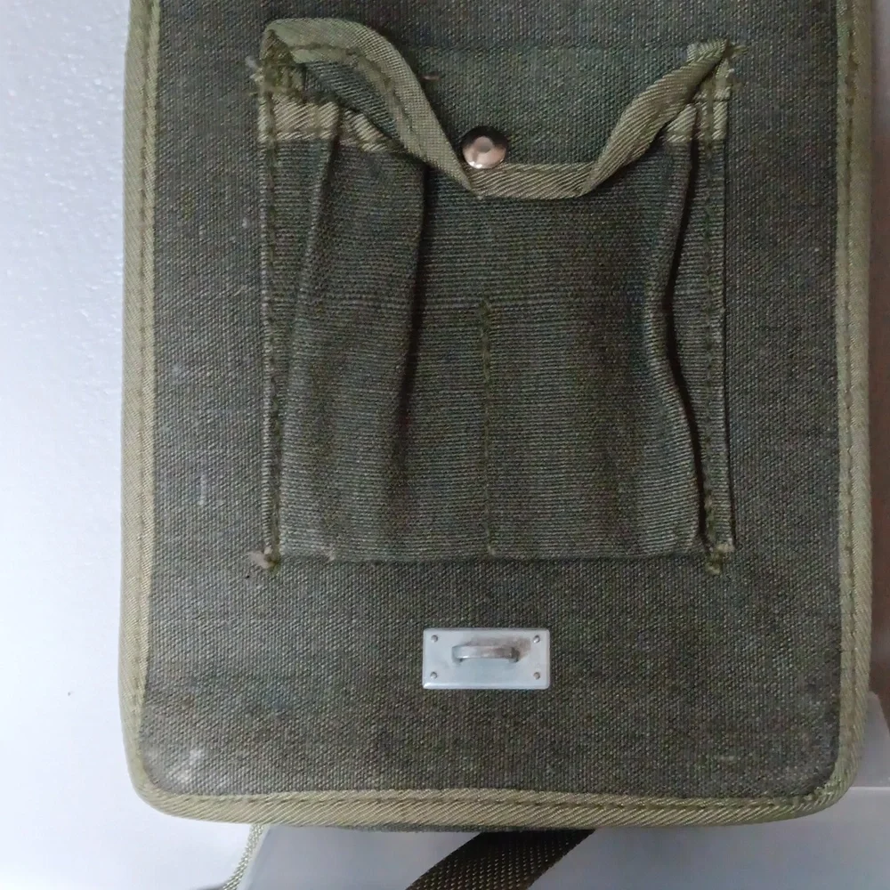 Vintage canvas army bag with extra strap